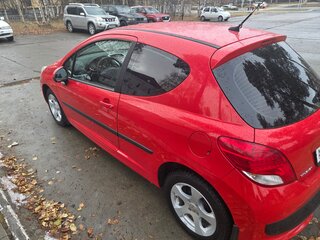 2009 Peugeot 207 I Рестайлинг, красный, 350000 рублей, вид 3