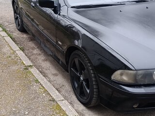 2000 BMW 5 серии 523i IV (E39), чёрный, 500000 рублей, вид 1