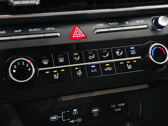 2024 Hyundai Sonata VIII (DN8) Рестайлинг, серебристый, 2210000 рублей - вид 19