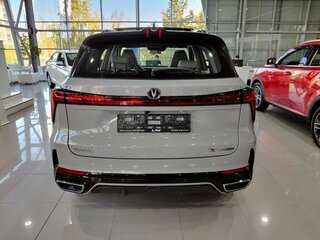 2024 Changan CS75 Plus III, серый, 4029900 рублей, вид 5
