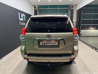 2010 Toyota Land Cruiser Prado 150 Series, бежевый, 2790000 рублей, вид 5