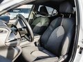 2020 Toyota Camry VIII (XV70), белый, 2399000 рублей - вид 11