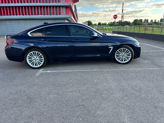 2017 BMW 4 серии Gran Coupe 420d F32/F33/F36 Рестайлинг, синий, 2800000 рублей, вид 4