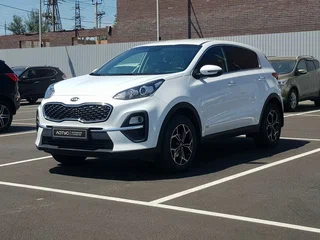 2021 Kia Sportage IV Рестайлинг, белый, 2375000 рублей, вид 3