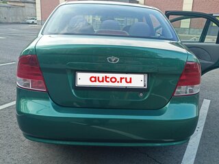 2004 Daewoo Kalos, зелёный, 950000 рублей, вид 5