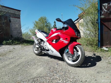 1997 Yamaha YZF1000R Thunderace, красный, 265000 рублей, вид 3
