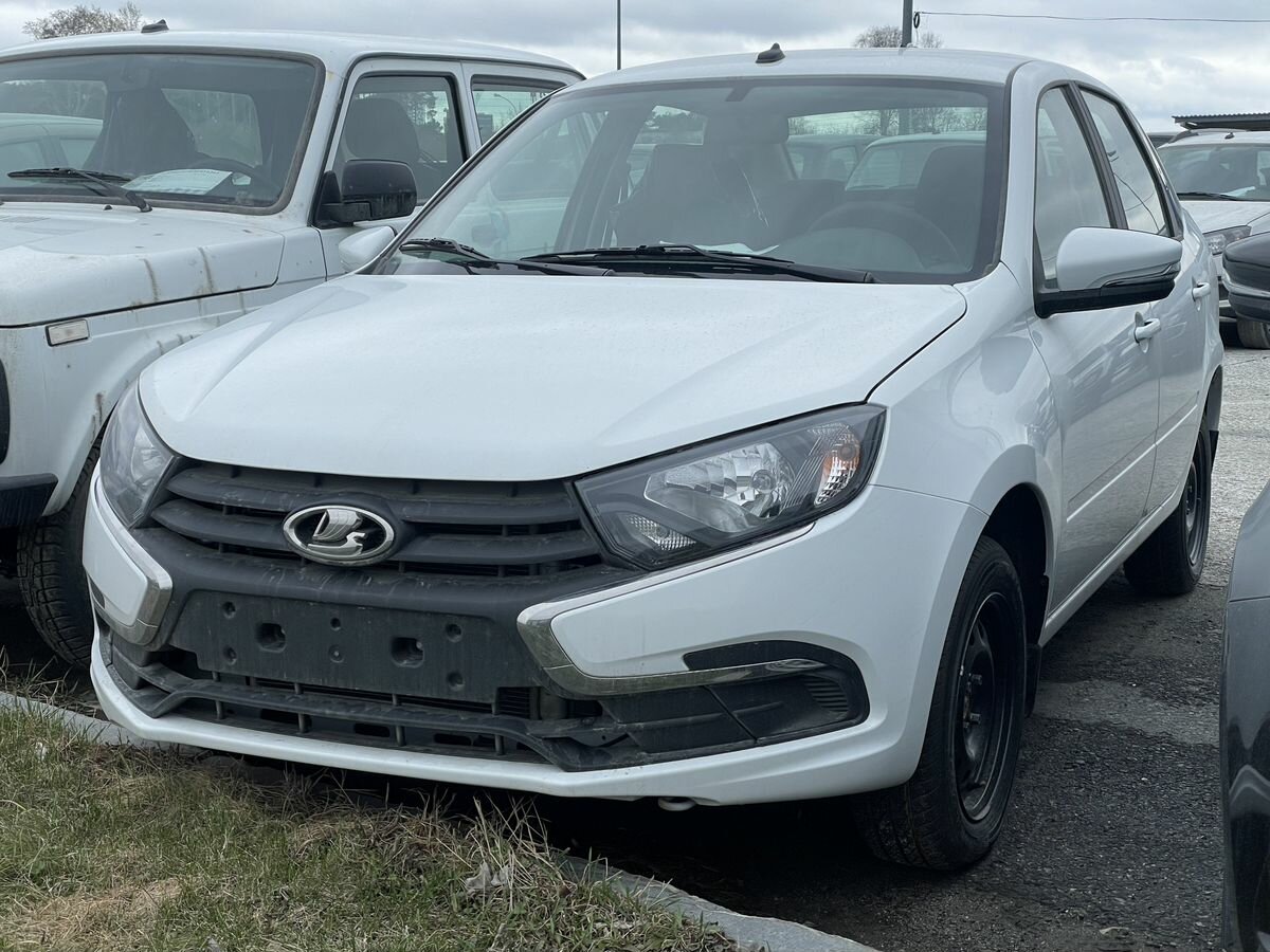 Открыть фотографии: Lada (ВАЗ) Granta I Рестайлинг