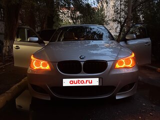 2008 BMW 5 серии 528i V (E60/E61) Рестайлинг, серебристый, 1700000 рублей, вид 1