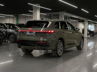 2026 Audi Q5 L III (GU), зелёный, 6650000 рублей, вид 4