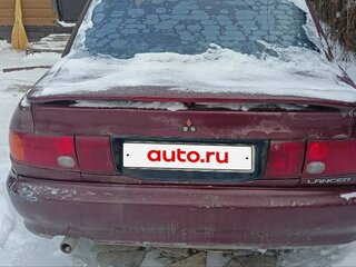 1994 Mitsubishi Lancer VI, красный, 150000 рублей, вид 1