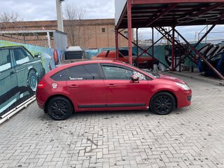 2010 Citroen C4 I Рестайлинг, красный, 299999 рублей, вид 3