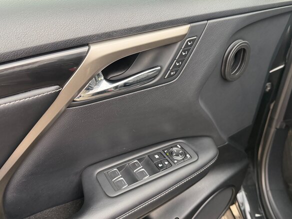 2021 Lexus RX 300 IV Рестайлинг, чёрный, 5100000 рублей - вид 8
