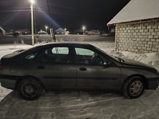 1999 Renault Laguna I, серый, 150000 рублей, вид 2