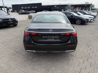 2025 Mercedes-Benz E-Класс 200 VI (W214, S214), чёрный, 6916738 рублей, вид 5