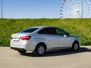 2016 Lada (ВАЗ) Vesta I, серебристый, 600000 рублей, вид 2