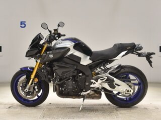 2017 Yamaha MT-10SP, серебристый, 972000 рублей, вид 1