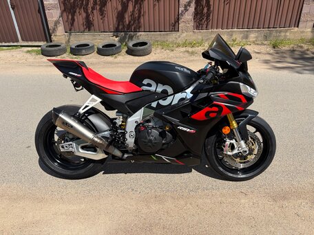 2021 Aprilia RSV4, чёрный, 1530000 рублей, вид 2