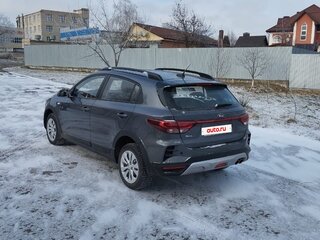2021 Kia Rio X IV Рестайлинг, серый, 1330000 рублей, вид 4