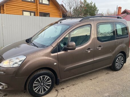 2014 Peugeot Partner II Рестайлинг, коричневый, 1199000 рублей, вид 4