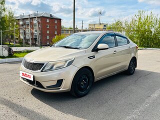 2012 Kia Rio III, бежевый, 830000 рублей, вид 2
