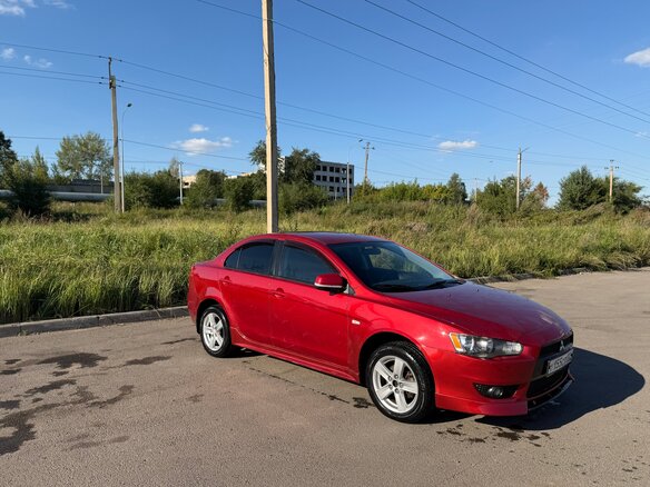 2008 Mitsubishi Lancer X, красный, 697000 рублей - вид 3