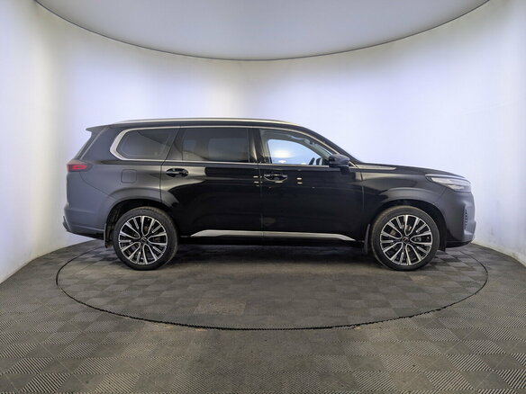 2023 Exeed VX I, чёрный, 2500000 рублей - вид 3