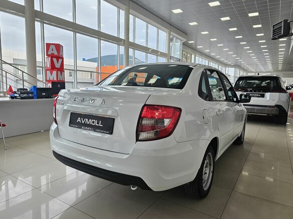 2025 Lada (ВАЗ) Granta I Рестайлинг, белый, 933000 рублей - вид 6