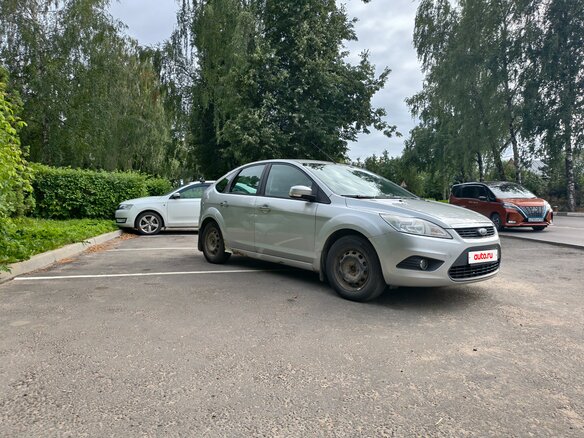 2009 Ford Focus II Рестайлинг, серый - вид 2