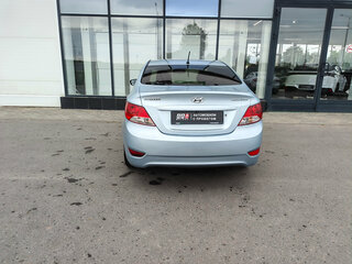 2011 Hyundai Solaris I, синий, 506000 рублей, вид 5
