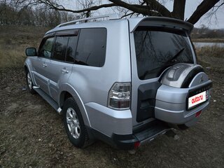 2007 Mitsubishi Pajero IV, серебристый, 1220000 рублей, вид 3