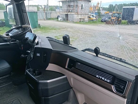 2023 Sinotruk Sitrak C7H MAX, белый - вид 4