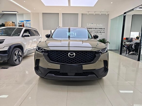 2023 Mazda CX-50, бежевый, 2200000 рублей