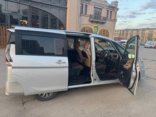 2018 Nissan Serena V (C27), серебристый, 2150000 рублей, вид 5