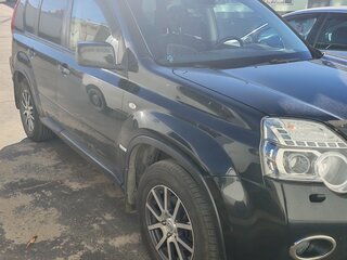 2012 Nissan X-Trail II Рестайлинг, чёрный, 1550000 рублей, вид 4