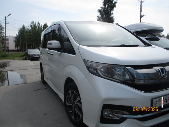 2015 Honda Stepwgn V, белый - вид 13