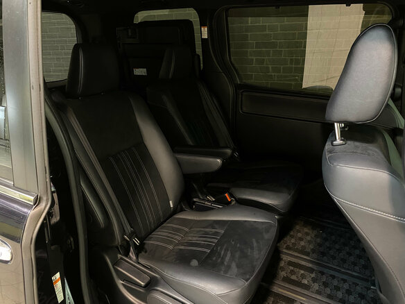 2019 Toyota Esquire I Рестайлинг, чёрный, 2370000 рублей - вид 10