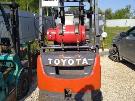 2006 Toyota 32-8FGF15, оранжевый, 550000 рублей, вид 1