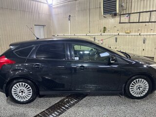 2012 Ford Focus III, чёрный, 699999 рублей, вид 2