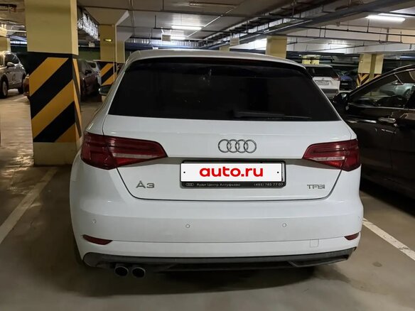 2016 Audi A3 III (8V) Рестайлинг, белый - вид 4