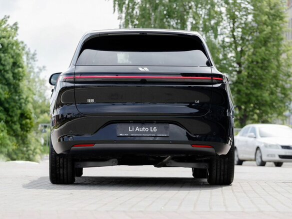 2025 Li Auto (Lixiang) L6 I, чёрный - вид 32