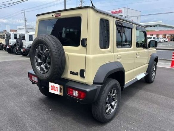 2026 Suzuki Jimny IV, бежевый, 2300001 рублей - вид 7