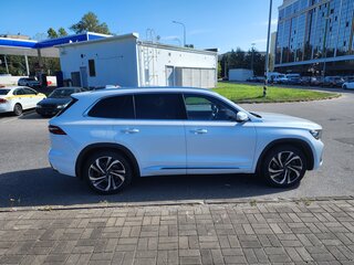 2023 Geely Monjaro (Xingyue L) I, белый, 3100000 рублей, вид 4