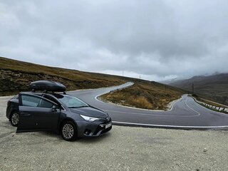 2018 Toyota Avensis III Рестайлинг 2, серый, 1770000 рублей, вид 1