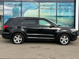 2019 Ford Explorer V Рестайлинг 2, чёрный, 3150000 рублей, вид 4