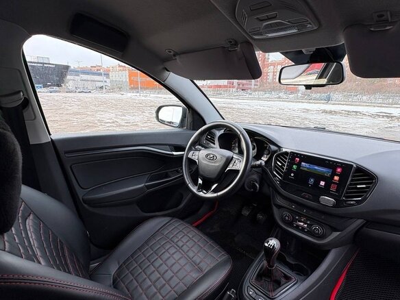 2021 Lada (ВАЗ) Vesta SW I, чёрный, 999999 рублей - вид 15