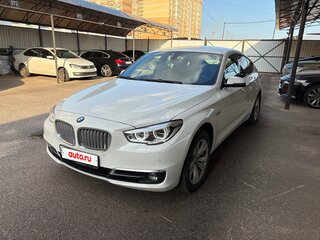 2014 BMW 5 серии Gran Turismo 530d xDrive VI (F10/F11/F07) Рестайлинг, белый, 3500000 рублей, вид 1