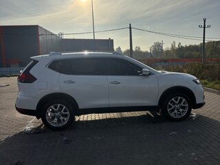 2020 Nissan X-Trail III Рестайлинг, белый, 1970000 рублей, вид 3