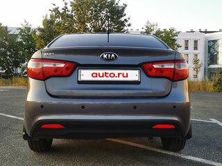 2014 Kia Rio 6-speed III, серый, 1120000 рублей, вид 5