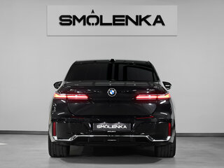 2025 BMW 7 серии 740i xDrive VII (G70), чёрный, 17200000 рублей, вид 4