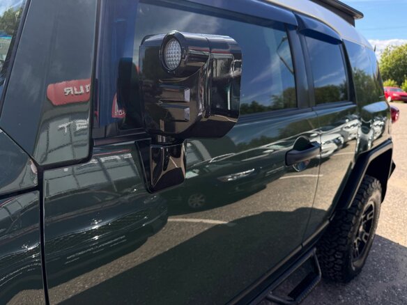 2011 Toyota FJ Cruiser, зелёный - вид 14